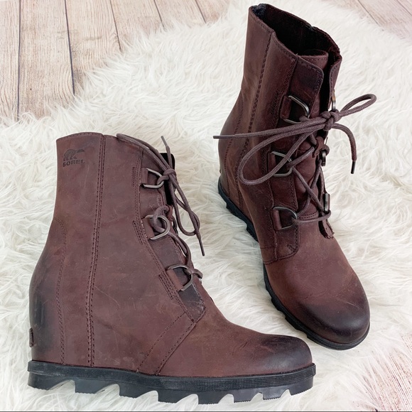 sorel joan of arctic wedge cattail
